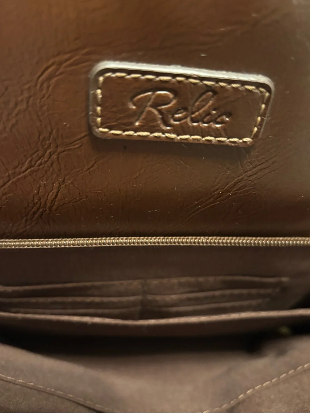 Relic compact messenger